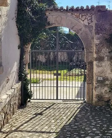 Residenza L'archetto בית נופש